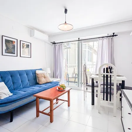 Cosy 200m From The Sea Torrevieja
