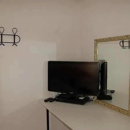 Cosy 200m From The Sea Апартаменты