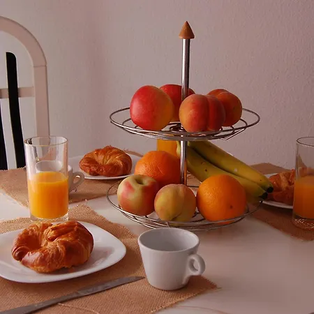 Apartment Cosy 200m From The Sea