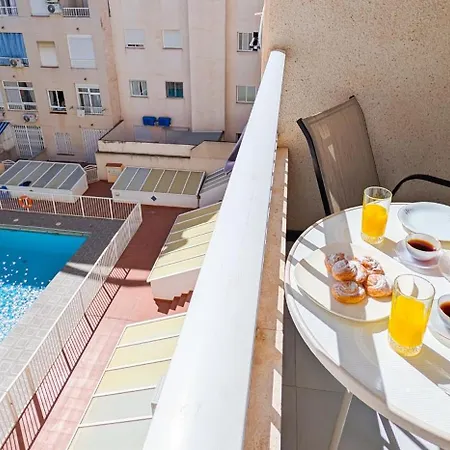 Cosy 200m From The Sea 公寓