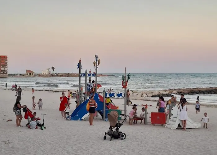 شقة Cosy 200m From The Sea تورّيفيِخا