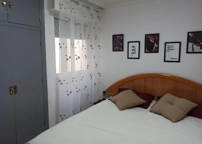 Cosy 200m From The Sea Apartamento