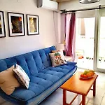 Διαμέρισμα Cosy 200m From The Sea